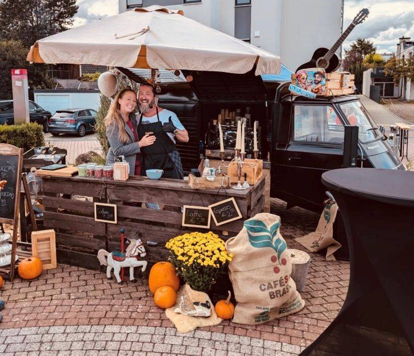 Süße Genüsse und italienische Kaffeespezialitäten: Wochenmarkt Heusenstamm begrüßt neue Händler:innen