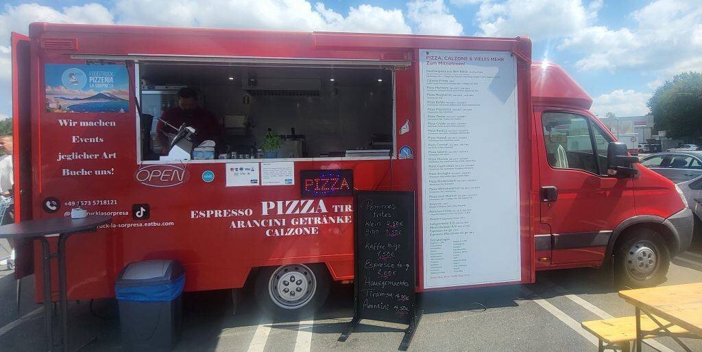 Familientradition auf Rädern: „Foodtruck Pizzeria La Sorpresa“ kommt ab dem 5. März auf den Donnerstagsmarkt in Barsinghausen