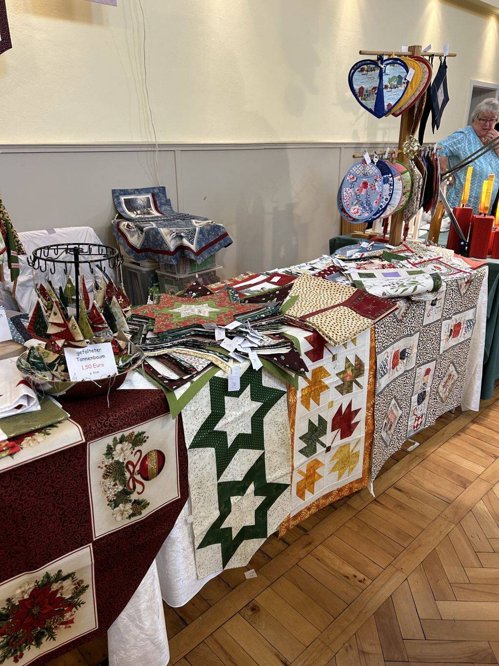 „Kunsthandwerk trifft Wochenmarkt“ in Wunstorf am 17. März 2026