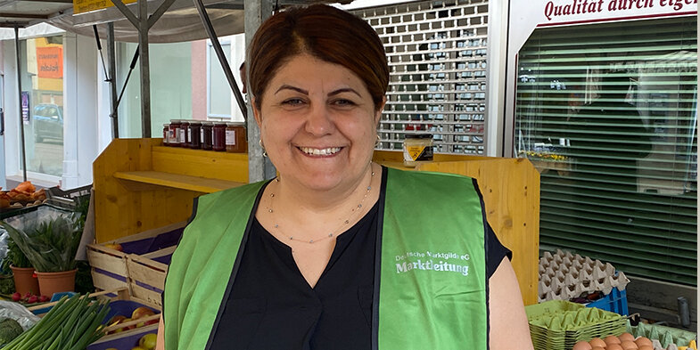 Sevgi Tan