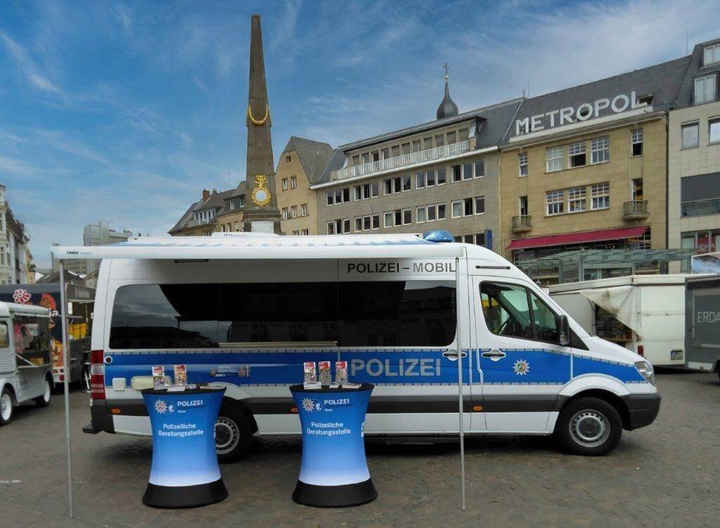 Polizei berät auf dem Bonner Wochenmarkt – Sicherheitstipps aus erster Hand am 26. Juli