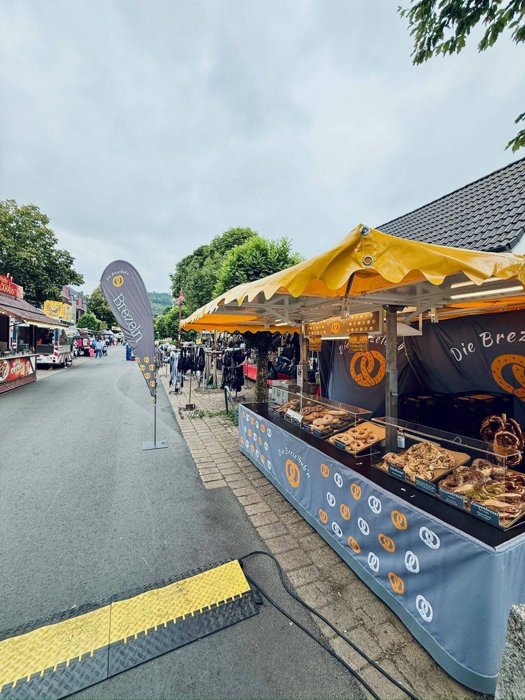 Die Brezelbub'n sind zurück: Frische Brezeln ab dem 6. Dezember wieder auf dem Bonner Wochenmarkt