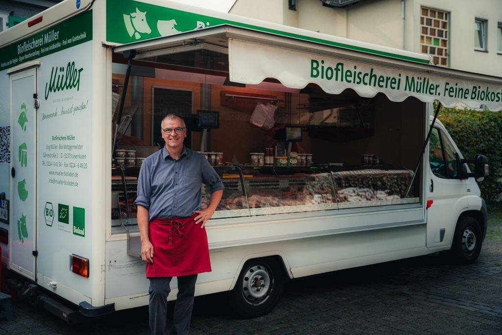 Biofleischerei Jörg Müller erweitert Angebot auf dem Wochenmarkt Monheim